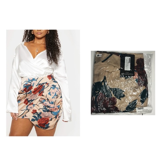 PrettyLittleThing Dresses & Skirts - Plus Nude Satin Floral Print Gathered Mini Skirt